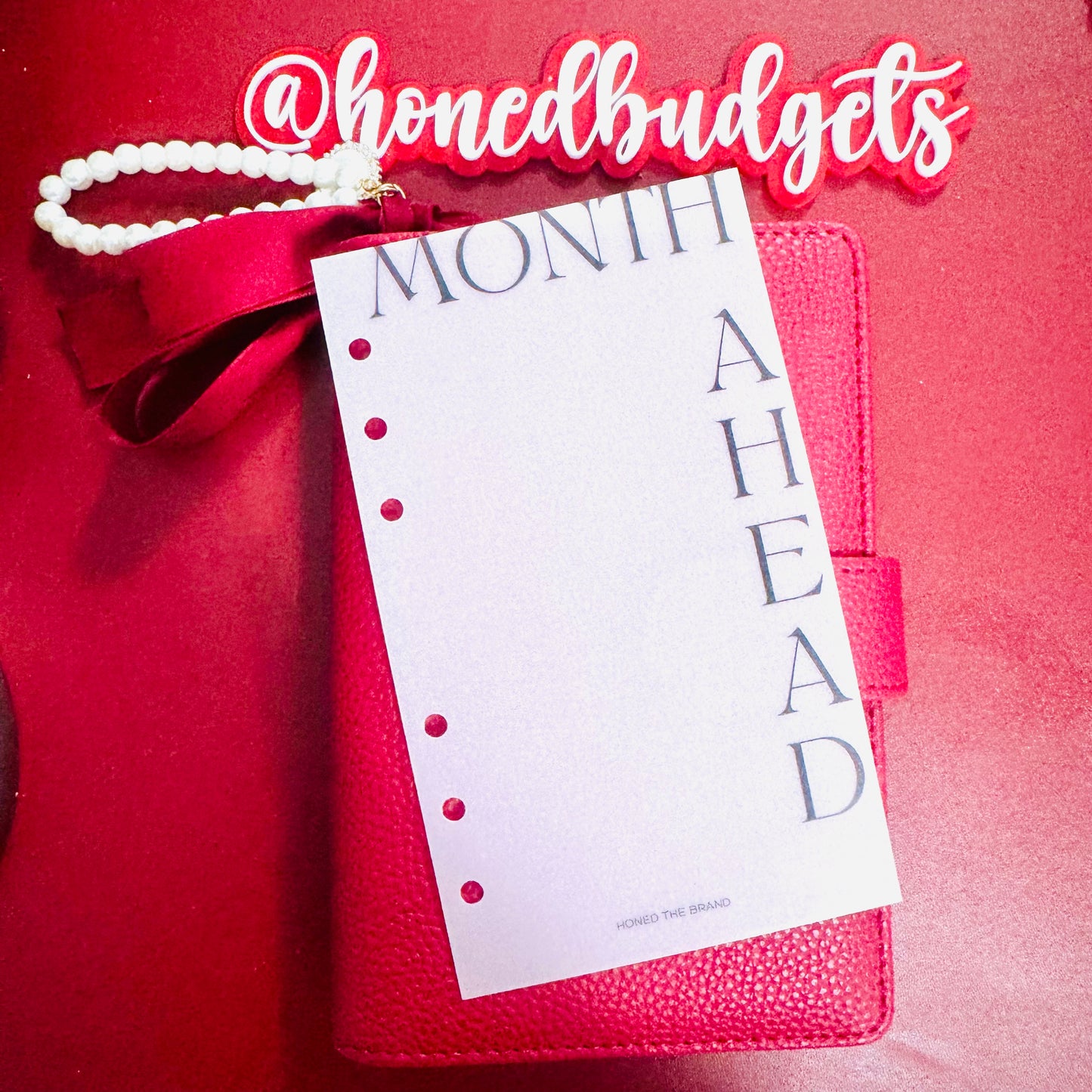 Minimal Binder Dashboard