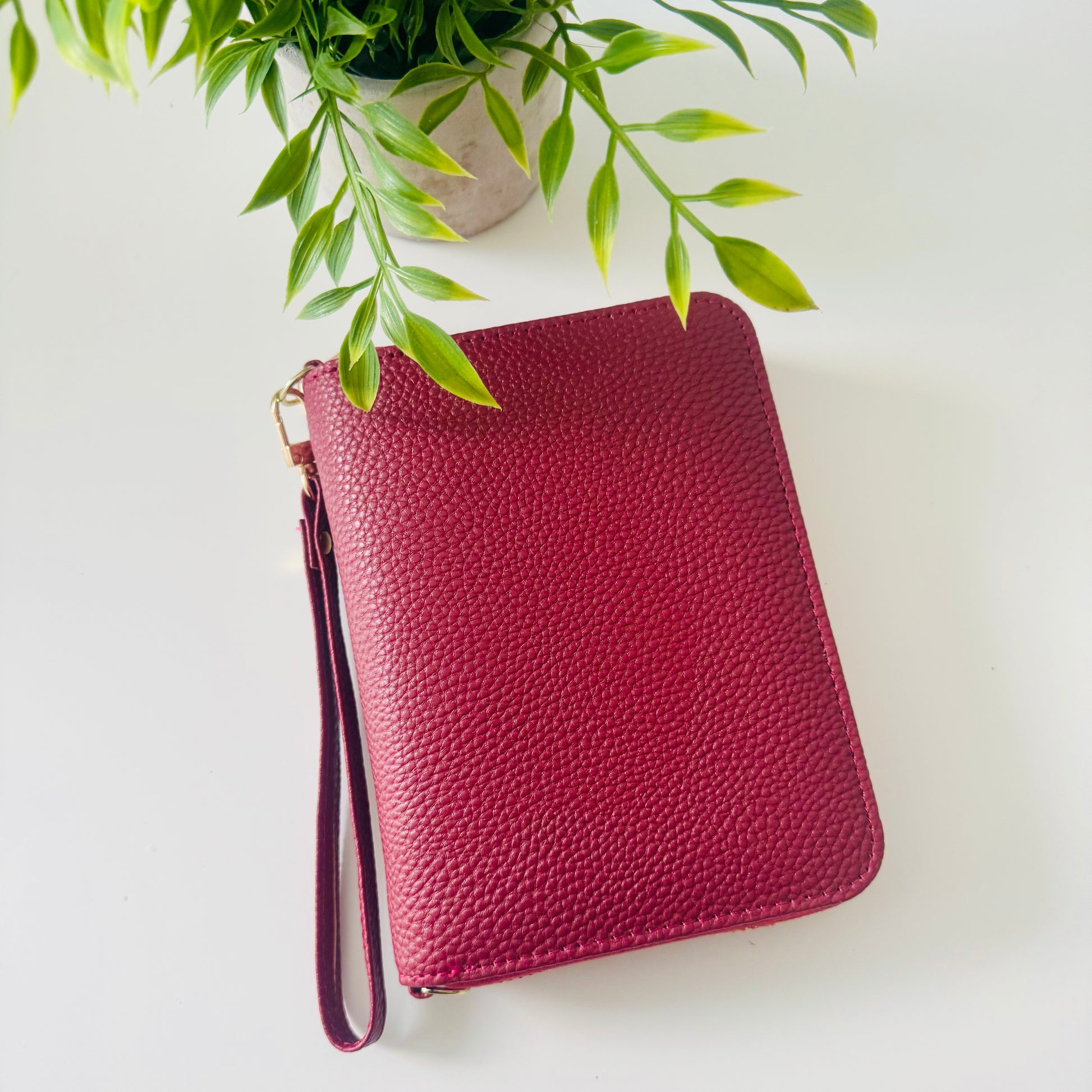 Nova Collection - A7 Wallet